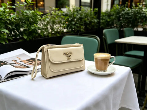 Women's PU Leather Plain Clutch
